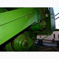 Комбайн JOHN DEERE 1075