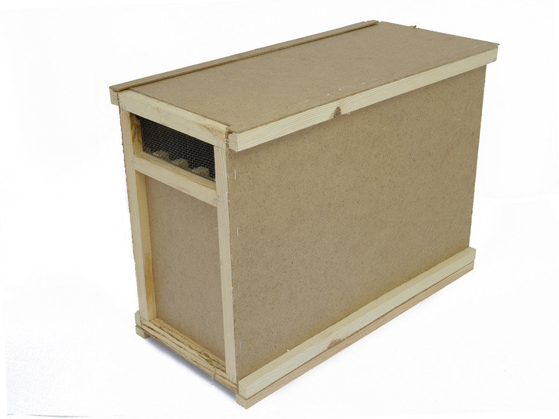 Фото 2. Ящик для пчелопакетов