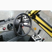 Подметально-уборочная машина KARCHER lcc1