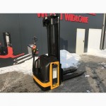 Штабелер електричний Komatsu 1, 4т 5, 00м