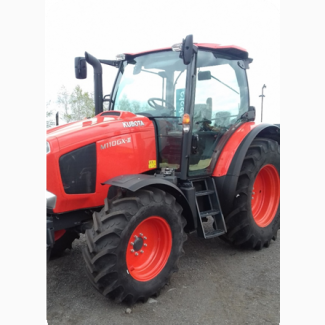 Трактор колесный Kubota M110