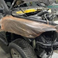 Захисна самоклеюча плівка на кузов при ремонті автомобіля RULON