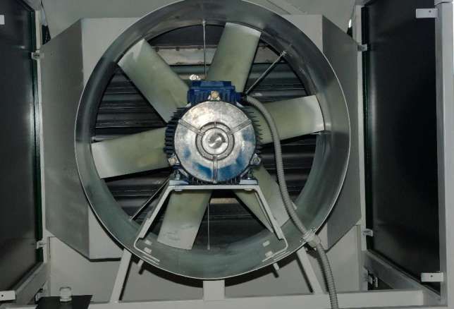 Фото 5. Аеродинамічний сепаратор зерна ІСМ-5 повітряна очистка зерна каліброка ИСМ 5 ЕвроМодель