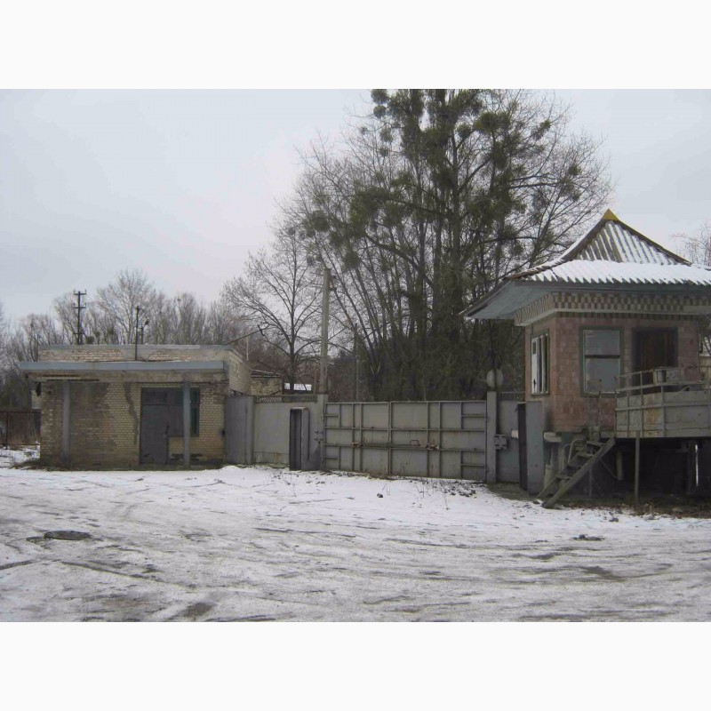 Фото 8. Продам два кирпичных зданияздания ( на фасаде ), город Ирпень, центр, Киев 9 км