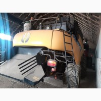 Комбайн New Holland CR 9080