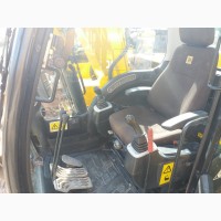 Гусеничный экскаватор JCB JS145LC 2011 года