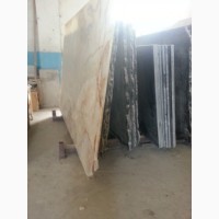 Плитка и слябы из мрамора на складе качественные