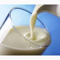 Продам домашнее коровье молоко оптом по договорной цене от 50л
