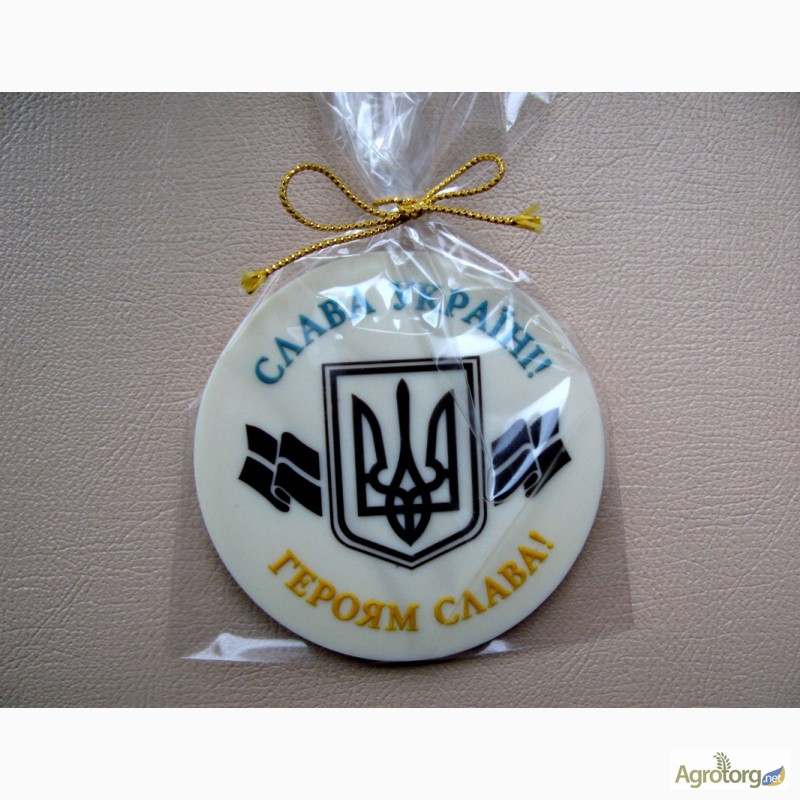 Фото 2. Шоколадные подарки с Украинской символикой
