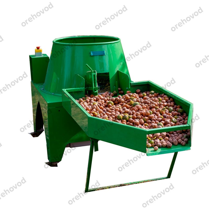 Фото 4. Очищувач волоського горіха від зеленої шкірки (700 кг / год)