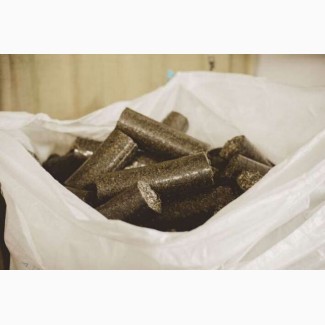 Качественные топливные брикеты из лузги подсолнуха Nestro в мешках с доставкой в Запорожье