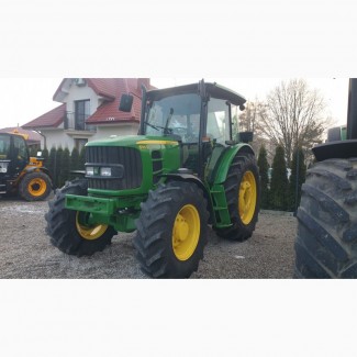 Трактор John Deere 6115 D