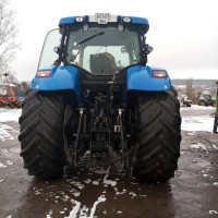 Трактор New Holland Т7060